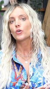 Brenda Eddie's Instagram, Twitter & Facebook