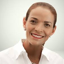 Rocío Ambriz (rocioambrizdip@)