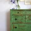 Before getting started, choose the piece of furniture you're going to give a distressed paint finish. 1