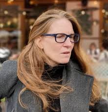 Past Visiting Artists