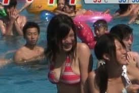 地上波に映り込んだプールの巨乳JK、どちゃシコｗｗｗｗｗｗｗｗ【他112枚】 : VIPPER速報