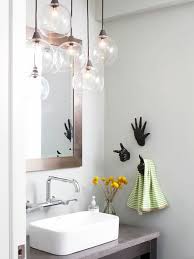 Lampe Im Badezimmer Feuchtigkeitsschutz Montage Und Materialauswahl Badezimmer Feuchtigkei Kleines Bad Dekorieren Kleines Bad Einrichten Badezimmer Licht