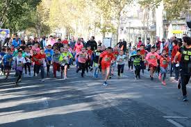 Dans le cadre de ses compétences en assainissement, la communauté d'agglomération arles crau camargue montagnette va procéder aux travaux de réhabilitation par l'intérieur de la canalisation principale d'assainissement de la ville de tarascon. 10 Km D Arles Tarascon Athletisme