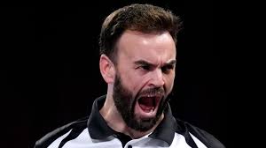 Ross Smith hits two nine-darters