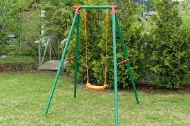 Welche schaukel für den garten? Einzel Schaukel Aus Metall Fur Kinder Im Garten Tuv Gepruft Spielturm Aus Holz Fur Den Garten Kaufen
