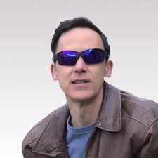 Mikel Davis, autor webu Epoch Times ČR