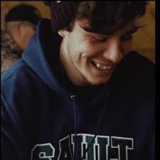 Beau Whitfield (@whitfieldbeau) • Instagram photos and videos