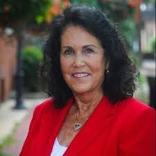 Jane Ginter's Instagram, Twitter & Facebook