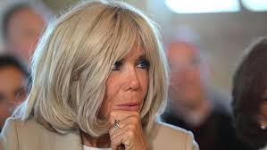 Brigitte Macron hallucine en découvrant sa déclaration d'impôts : "C'est  impossible à modifier"