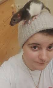 just cleaned out and redid my boys cage! any suggestions