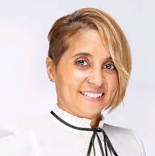 Michelle Farris's Instagram, Twitter & Facebook