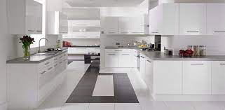 The monte carlo gloss white cabinet collection has a glossy sheen that adds glamor to any kitchen. Wren Kitchen White Gloss White Gloss Kitchen Kitchen Design Model Kitchen Design