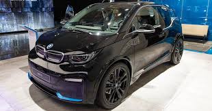 2019 Bmw I3 Gets 30 Percent Bigger Battery 153 Mile Range Roadshow
