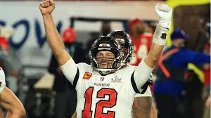 Super bowl lv mvp tom brady will share the latest madden nfl cover with chiefs qb patrick mahomes, marking the first time a buccaneer player has been featured on the iconic game 1 more headline from nfl: Super Bowl Brady Fuhrt Buccaneers Zum Sieg Und Holt Siebten Nfl Titel Stern De