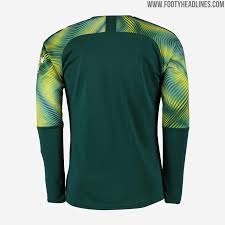 Click here to view the manchester city football kit for the 2020/2021 season by puma. Manchester City 19 20 Goalkeeper Home Away Third Kits Released Footy Headlines