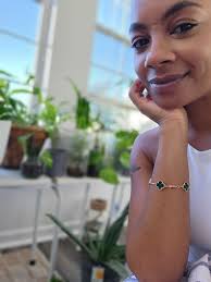 Using mason jars for indoor herb hydroponics