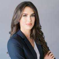 Karina Hunter's Instagram, Twitter & Facebook