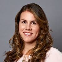 Sarah Pelz's Instagram, Twitter & Facebook