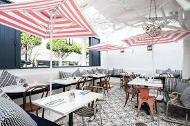 Inside Jessica Biel S Au Fudge In West Hollywood Restaurant Patio Outdoor Dining