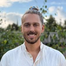 Vielen Dank für 2.000 Follower auf LinkedIn!