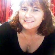 Deborah Lipinski's Instagram, Twitter & Facebook