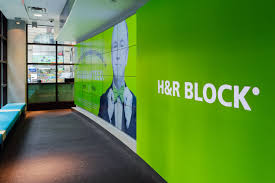 H R Block Retail Branded Environments Willoughby Design Hr Block Design Environment Design