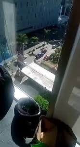 Ellos juzgan la vida de la modelo. 3vbkp2kx Rofwm