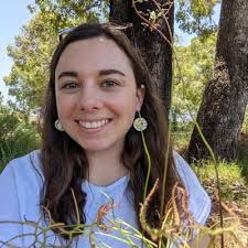 Dr Laura Skates 🌻 (@floraskates)