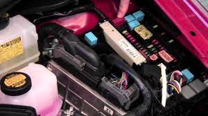 You can open the hatch in a prius ii if the battery is dead. How To Jumpstart A Toyota Prius