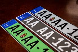 Minden dokumentumot átadunk a rendszám használathoz. Mutatjuk Hogyan Fognak Kinezni Az Uj Rendszamok Kepek Infostart Hu