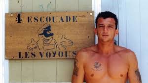 Agrégé de philosophie, il s'engage dans la résistance puis travaille comme fonctionnaire au sein de plusieurs cabinets ministériels après la libération. Avant Sa Venue A Moulins Samedi L Ex Voyou Marseillais Et Commando Marine Se Livre Moulins 03000