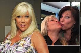 'my agent said, 'if betty grable can insure. Samantha Fox Das Tragische Leben Des Stalkers Und Kummer Zu Finden Bevor Die Liebe Mit Einer Frau Aktuelle Boulevard Nachrichten Und Fotogalerien Zu Stars Sternchen