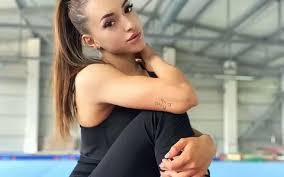 Celebrating larisa iordache and adem asil, who each qualified nominative berths to the olympic games with their performances in. Larisa Iordache S A Recuperat DupÄƒ Cele Trei OperaÈ›ii Suferite È™i Revine Cu AmbiÈ›ii Mari Vrea SÄƒ Participe La Jocurile Olimpice De Anul Viitor