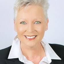 Annie Wolf (wolfsgiri)