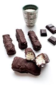 Ma Recette De Bounty Maison Une Tuerie Julifestyle Recette En 2020 Recette Bonbon Alimentation Bounty Maison