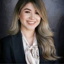 Cindy Yeoman's Instagram, Twitter & Facebook