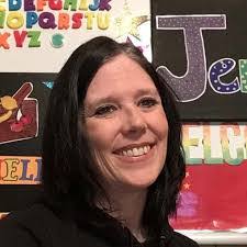 Jennie Mason's Instagram, Twitter & Facebook