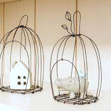 ワイヤークラフト はりがね屋ホショ 結束線で作った鳥カゴ 一時期 鳥カゴにはまって たくさん作っていました このタイプなら 意外と簡単に作れてしまいます はりがね屋ホショ ワイヤークラフト ワイヤー ワイヤークラフト教室 教室