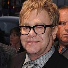Superstar sir elton john trug diese beispiellose alain mikli vintage brille 1986 während der weltberühmten „tour de force bei seinem auftritt in melbourne. Elton John Bucht Fur Seine Brillen Ein Hotelzimmer Bunte De