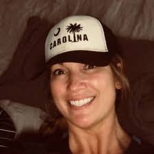 Heather Wilks's Instagram, Twitter & Facebook