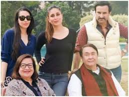 Karisma kapoor height, weight, age, husband, affairs & more. Kareena Kapoor Wiki Bio Biography Age Husband Family Weight Height Networth Wikistaar Com