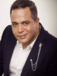 مصطفى درويش ممثل مصري، شارك في، مسلسل صاحب السعادة في عام 2014، ومسلسل بـ١٠٠ وش في عام 2020، ومسلسل كله بالحب في عام 2021. Ù…ØµØ·ÙÙ‰ Ø¯Ø±ÙˆÙŠØ´ ïº—ï»¤ïºœï»´ï»ž ÙÙŠÙ„Ù…ÙˆØ¬Ø±Ø§ÙÙŠØ§ ØµÙˆØ± ÙÙŠØ¯ÙŠÙˆ