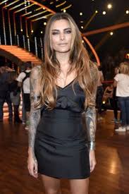 Lässt sich sophia thomalla ihre tattoos weglasern? 10 Sofia Thomalla Ideas Girl Women Girl Tattoos