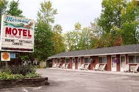 Mermaid Motel Beautiful Places Beautiful Space Mermaid