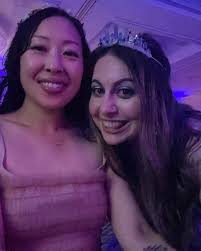 💕✨Part 2 of Romantasy Book Con Photo Dump!✨💕 See part 1 if you haven't  already!😍 The ball was such a blast and I loved getting the chance to  dance with all the