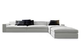 Made using birch multilayer, covered in luxurious velvet or soft leather. Sofas Poliform Dune