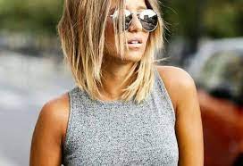 La coupe dégradée facilite les femmes avec des crinières épaisses luxueuses car elle leur donne le sentiment. Modeles De Coiffure Coiffure Femme Mi Long