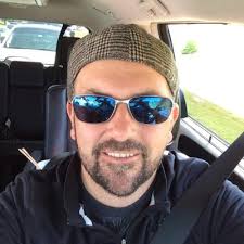 Chris Bratton (@bratman2001)