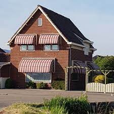 Ik ben halsoverkop naar huis gegaan. Schrodingers Kaj On Twitter Als Johan Derksen Een Huis Was Https T Co Dh582xdjyf Twitter
