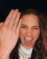 Olivia Avery (@oliviaa.avery) • Instagram photos and videos